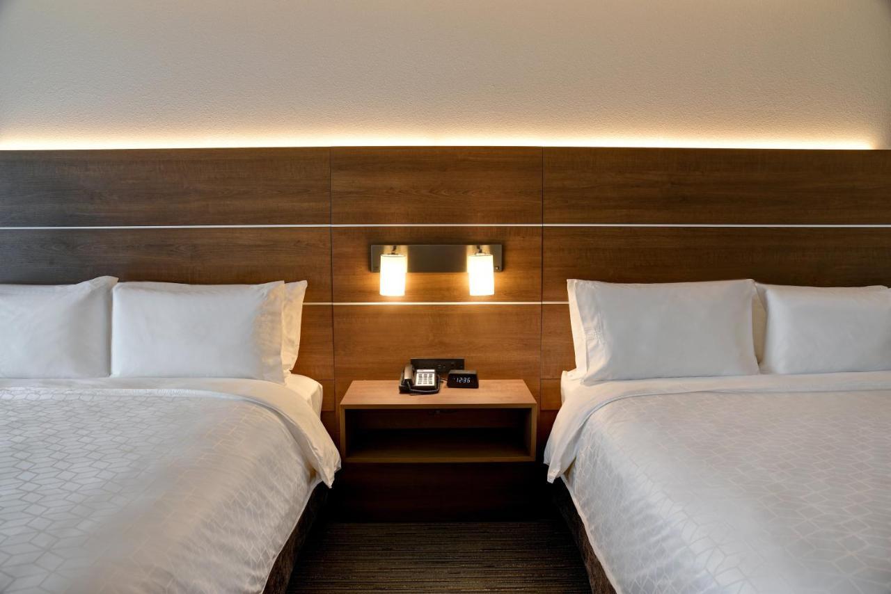 Holiday Inn Express & Suites - Ottawa By Ihg Zewnętrze zdjęcie