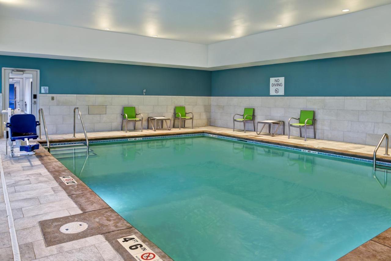 Holiday Inn Express & Suites - Ottawa By Ihg Zewnętrze zdjęcie